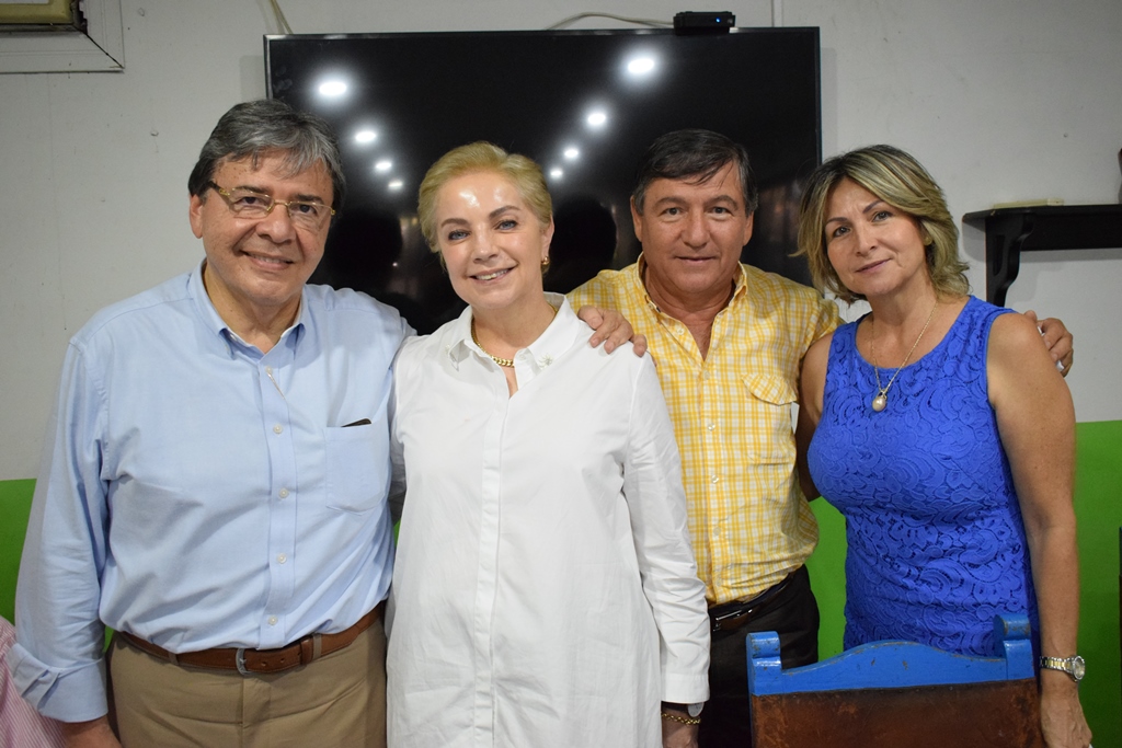 Carlos Holmes Trujillo, Alba Lucía Anaya de Lara, Beatriz Leguizamo y Jorge Rodríguez.